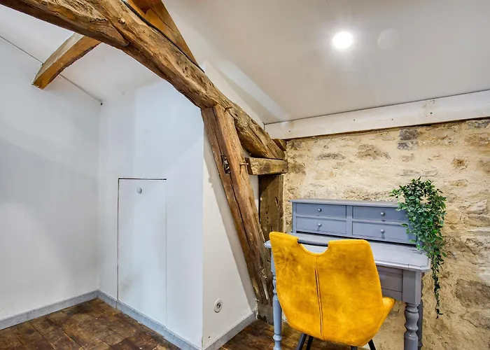 3 Pieces, Plein Centre, Monument Historique, 