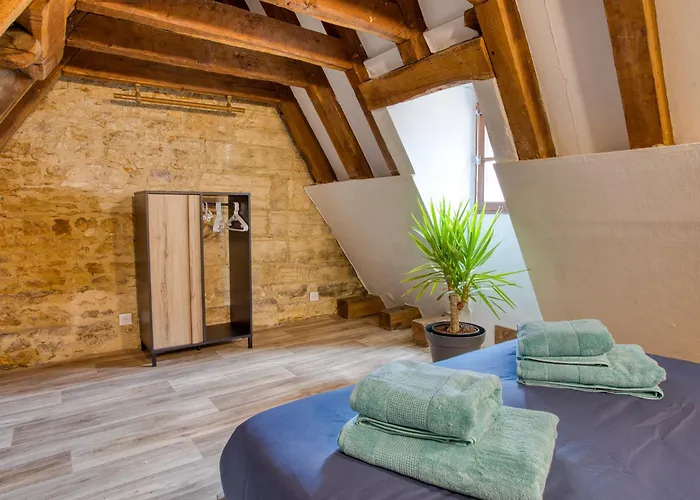 3 Pieces, Plein Centre, Monument Historique, 