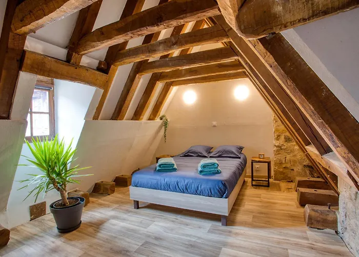 3 Pieces, Plein Centre, Monument Historique, 